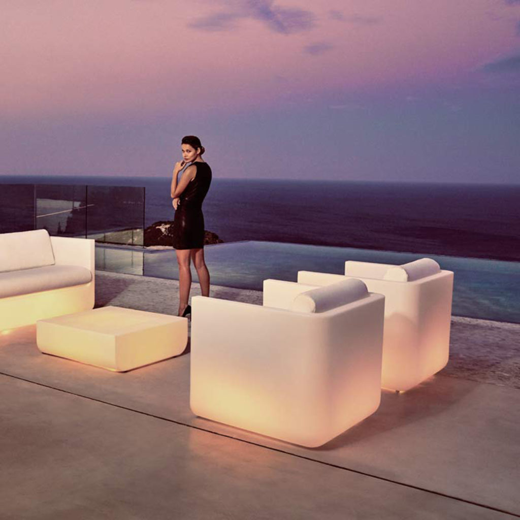 ULM ILLUMINATED LOUNGE CHAIR By Vondom Core Furniture Online