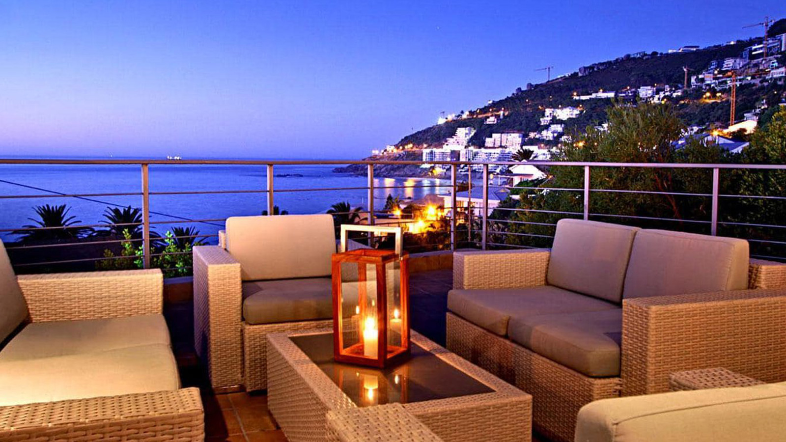 PRIVATE RESIDENCE, CAPE TOWN