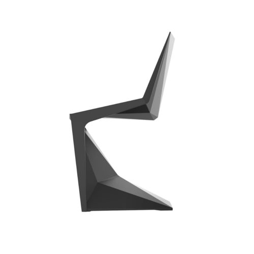 Side view of the Voxel dining chair by Vondom.