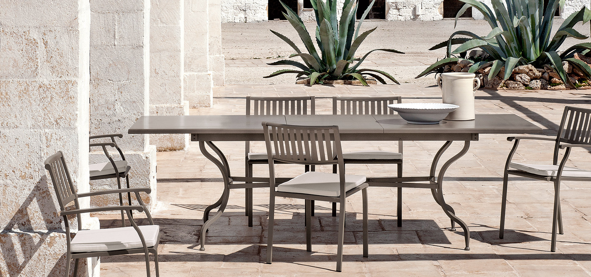ethimo_elisir_dining_3_2021_corefurniture