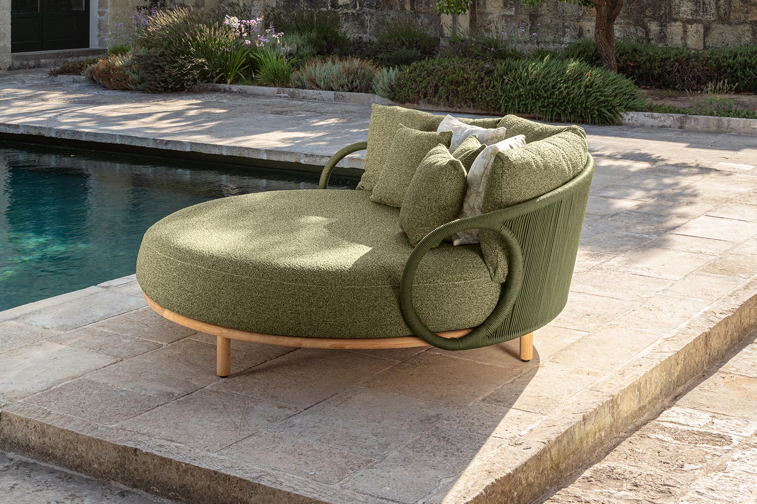 Karen Daybed 6