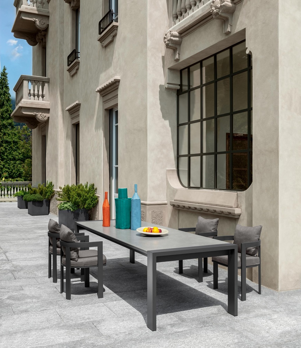 talenti_argo_alu_dining_chair_lifestyle_5_corefurniture_online